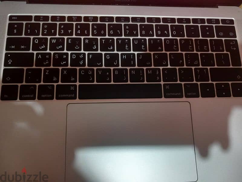 macbook pro 2017 4