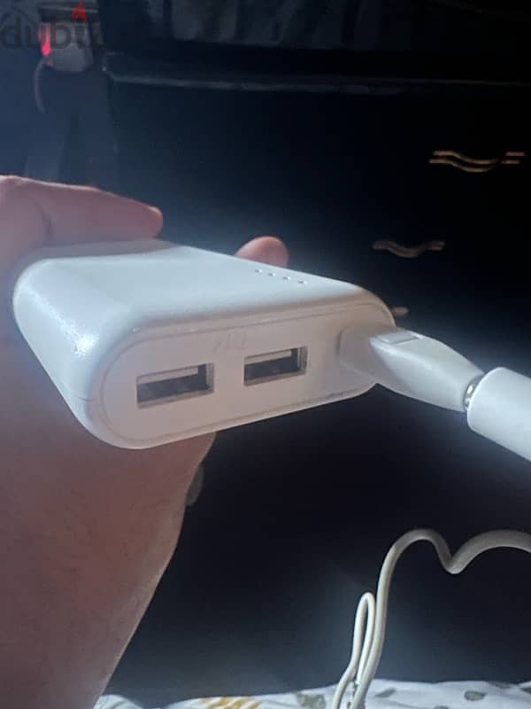 Anker PowerCore 20100 انكر باور بانك 5