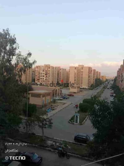 Al-Firdous Compound Armed Forces in front of Dreamland and next to Mall ...