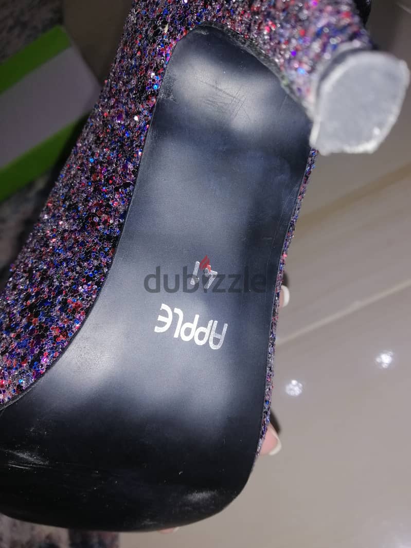 حذاء سوارية 3