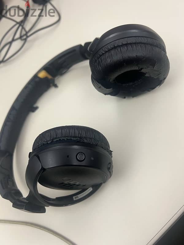 JBL TUNE520BT 1