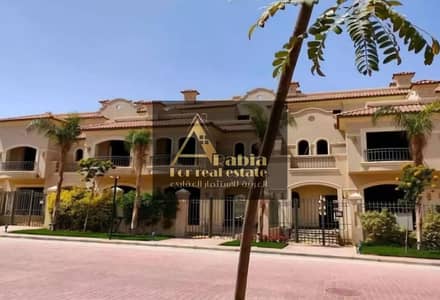 توين هاوس للبيع برايم لوكيشن في الباتيو ٣ التجمع الخامس  El patio 3