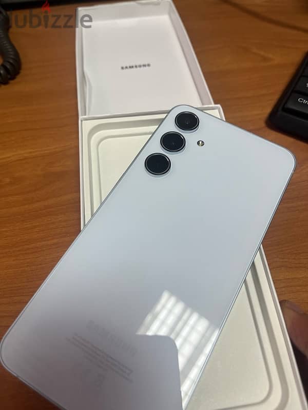 SAMSUNG A55 5g 4