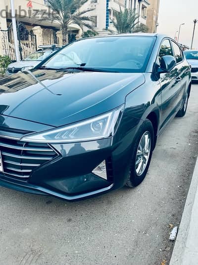 للإيجار Hyundai Elantra AD 2026 – قيادة مريحة وتجربة مميزة