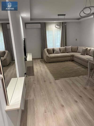 شقه اول سكن مميزه للايجار المفروش في الرحاب 1 فرش فندقي  تشطيبات خاصه    موقع مميز في مدينه الرحاب التجمع الاول القاهره الجديده