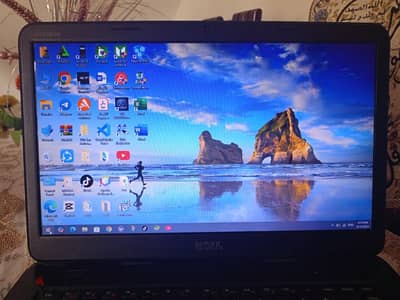 لابتوب Dell للبيع
