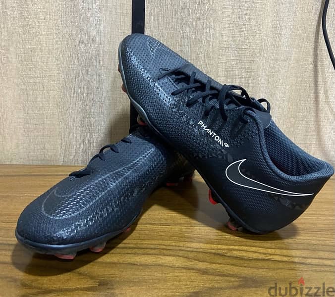 Nike Phantom GT 7