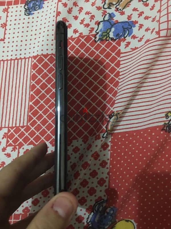 iPhone X black 1