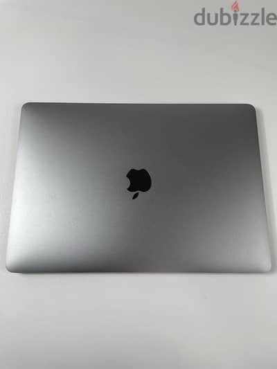 MacBook pro بيع او بدل