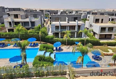 للبيع ڤيلا توين هاوس جاهزه للسكن في افضل لوكيشن في قلب زايد كمبوند باتيو الزهراء (El patio zahraa) lavista بجوار الربوه