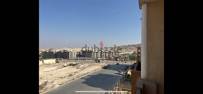 لسرعه البيع من المالك شقه 188 م٢ بجوار النادي المرحله الثانيه الهضبه