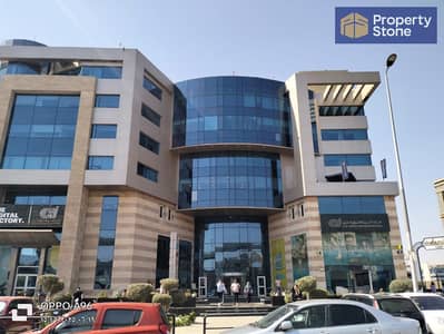 Administrative office for rent, 1100 sq m, in a prime location on South 90th Street in New Cairo Administrative office for rent, 1100 sq m, in a prime location on South 90th Street in New Cairo