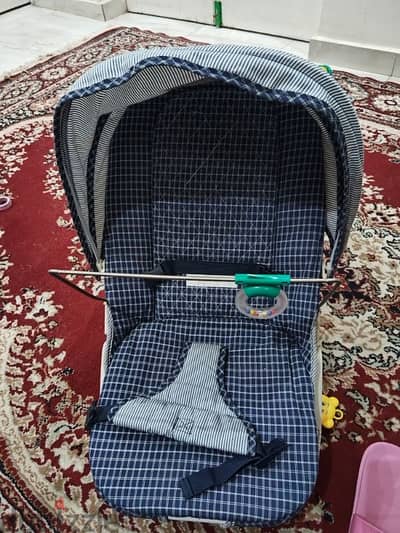 كرسي للبيبي