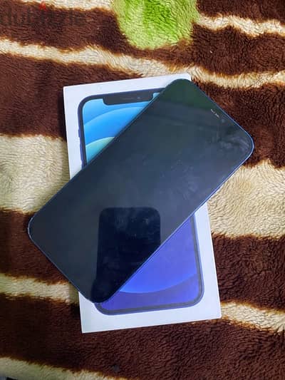 ايفون 12