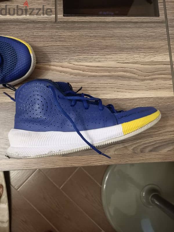 basketball shoes under armour 4