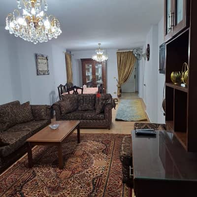 Apartment for rent in Smouha 180 m - upscale compound.