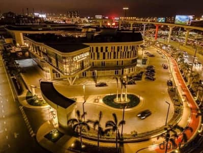 للايجار محل 44م داخل مول Centrada بميدان جهينة علي المحور الرئيسي داخخل ارقي اماكن الشيخ زايد                                                        .