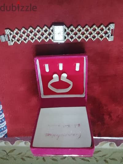 ساعه حريمي ماركة ديور