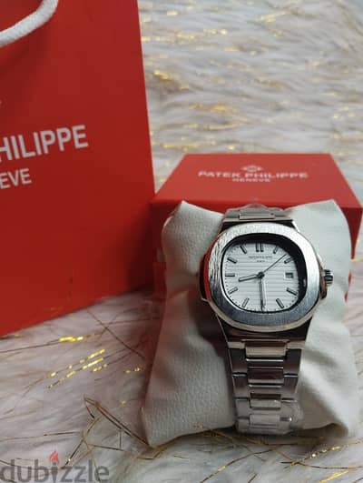 Patek Philippe Nautilus پاتيك ڤيليب