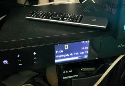 vu+duo 4k se بالريموت البلوتوث هارد ssd 2 t