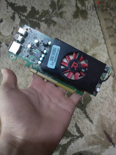 كارت RX 550 4GB بحالة ممتازة