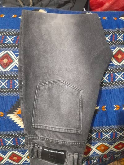 Balck jeans