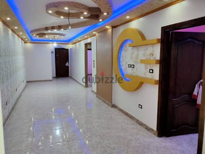 شقه عريس اول سكن تشطيب الترا سوبر لوكس في برج فخم فيه 4اسانسير