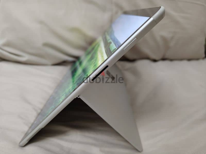 Microsoft serface pro x 2