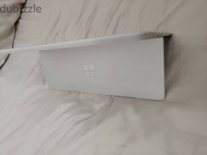 Microsoft serface pro x 5