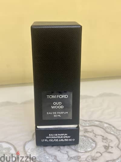 TOM FORD oud wood parfum 50ml