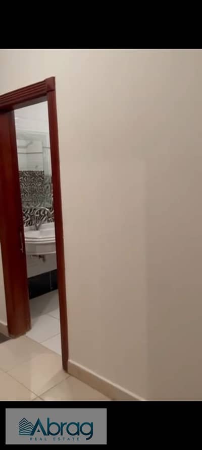 للبيع شقه 140 م 3 نوم 2 حمام تشطيب سوبر لوكس دريم لاند 6 اكتوبر