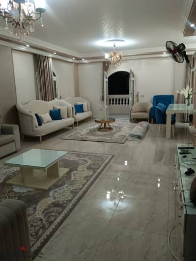 Furnished apartment in Al-Shorouk City, super lux, air-conditioned on the middle floor, direct access