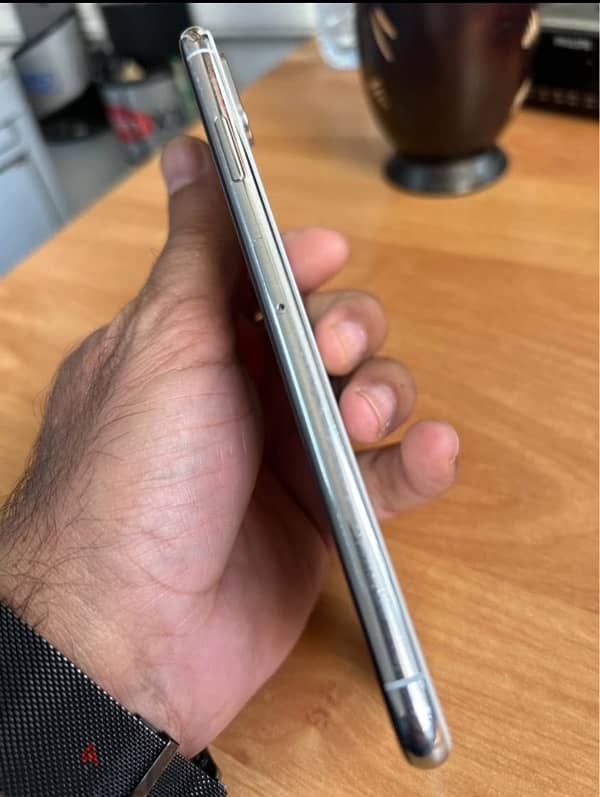 ايفون xs max 3