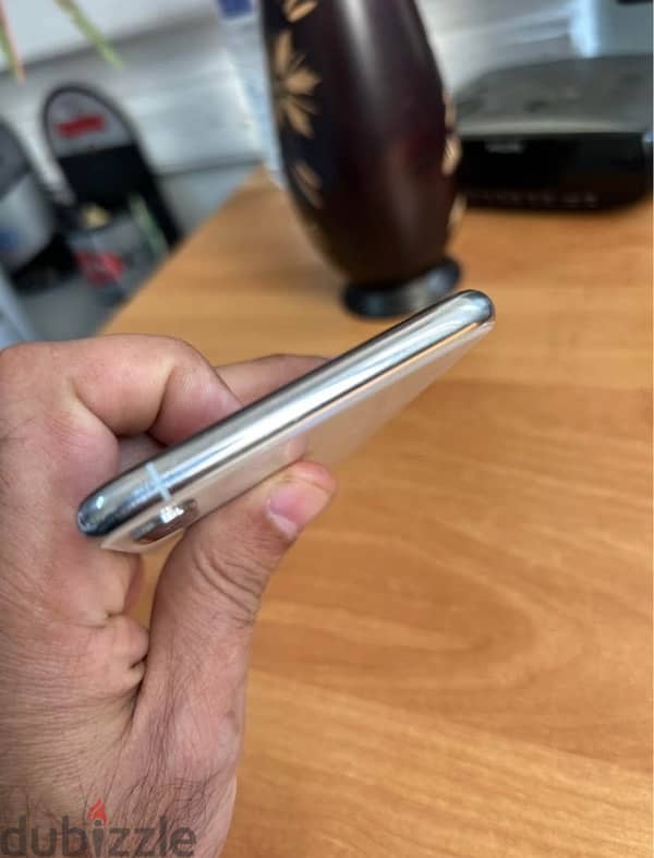 ايفون xs max 5