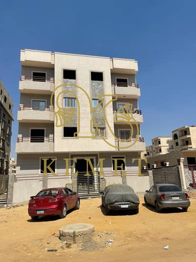 شقة للبيع استلام فوري لقطة - عمارة دبل فيو 190م دور تاني بحري - لوكيشن مميز بجوار قطامية ديونز وماونتن فيو – الأندلس التجمع الخامس