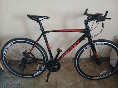 للبيع عجلة رود GALAXY أصلية – 7 سرعات وفرامل SHIMANO