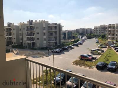 شقة للايجار كمبوند ذا ادريس الشيخ زايد بالتكييفات والمطبخ
