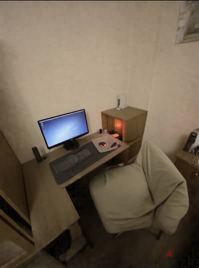 L-Shaped Desk for Sale - price negotiable