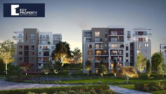 Apartment For Sale Prime location Ready To Move in District 5 - New Cairo
