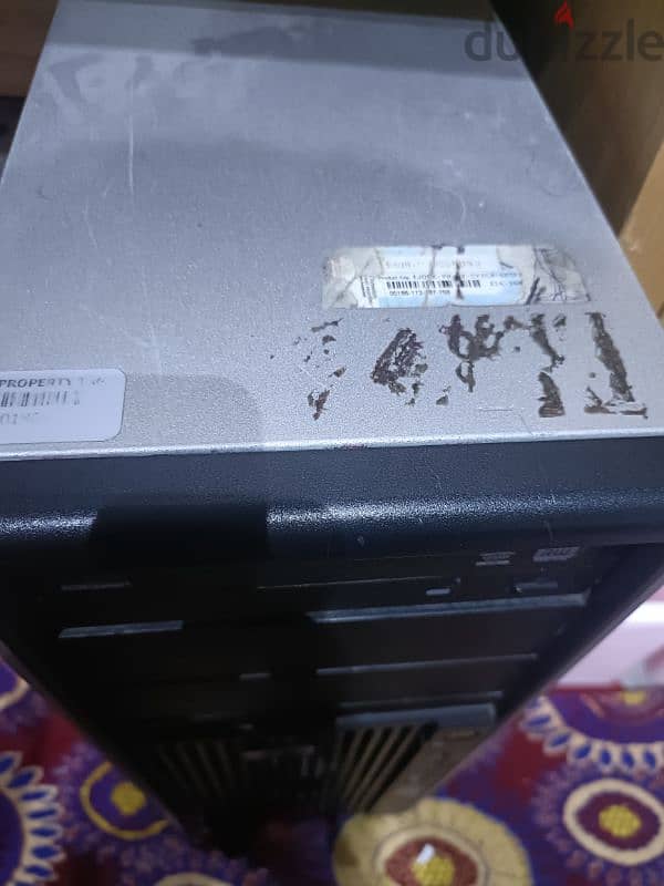 جهاز hp z400 1
