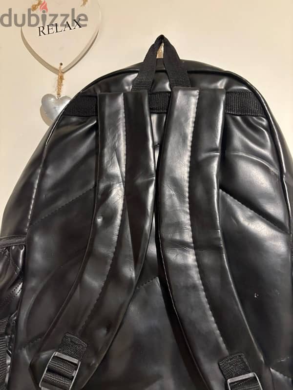 black back bag 1