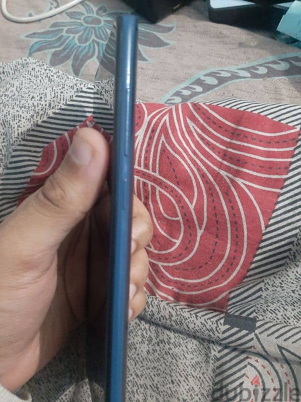 Redmi Note 9 3