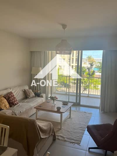 شاليه في مارينا ويست بفيو مارينا مباشر في marina west marassi الساحل الشمالي بالقرب من seacheall وعلي 10دقائق من امواج