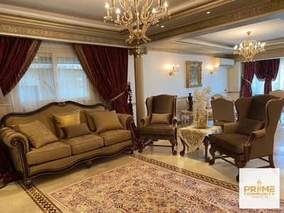 شقة رائعة 220 متر  ألترا سوبر لوكس بفرش راقي للايجار بكل الأجهزة  فيو مباشر لنادي الصيد الرياضي بالدقي Apartment for rent  in Al Dokki AL said club