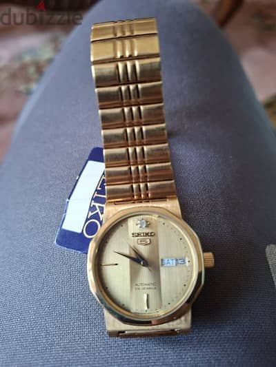 Seiko 5 original handwatch- made in japan ساعة يد seiko جديدة للبيع