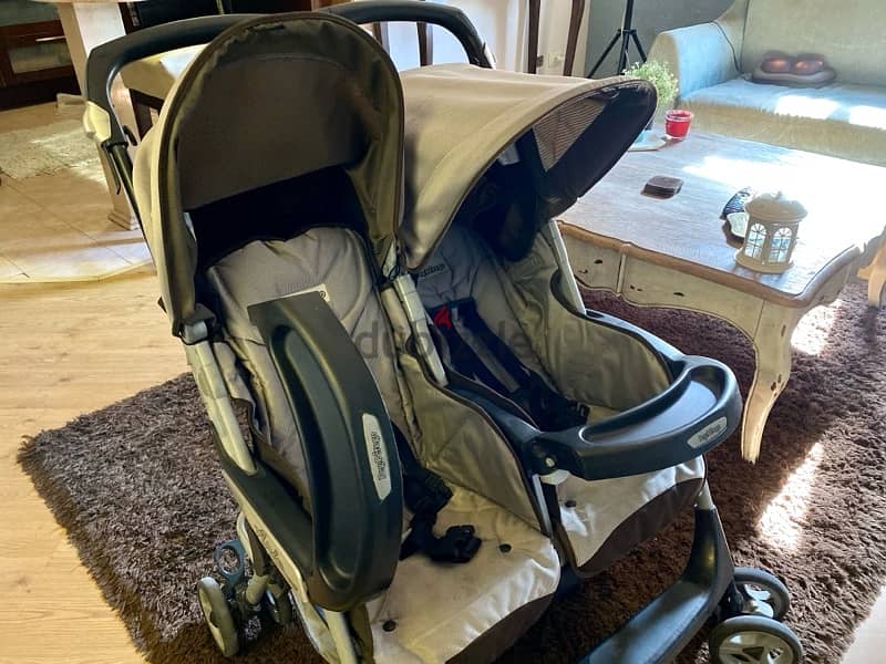 Peg-Pérego Aria Twin Double Stroller. 5