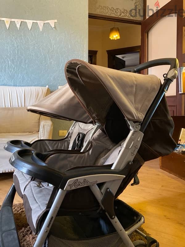 Peg-Pérego Aria Twin Double Stroller. 6