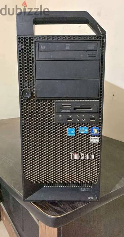 جهاز ورك ستيشن للمونتاج والريندر بسعر ممتاز Lenovo ThinkStation D30