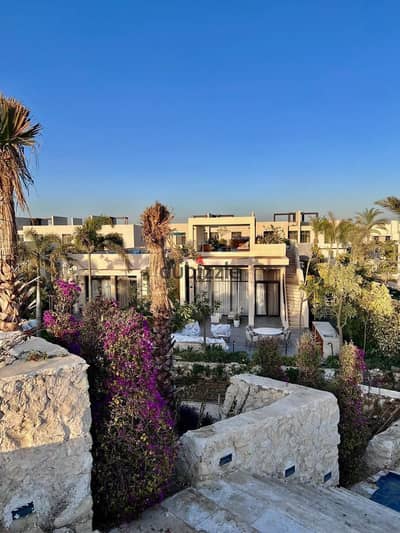 اقل مقدم لتاون هاوس كورنر للبيع ب O WEST