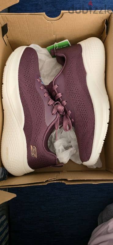 فرصة – حذاء Skechers أصلي للبيع